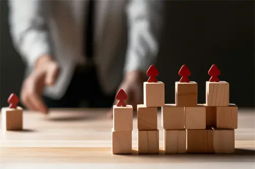 土家族旅游住哪里